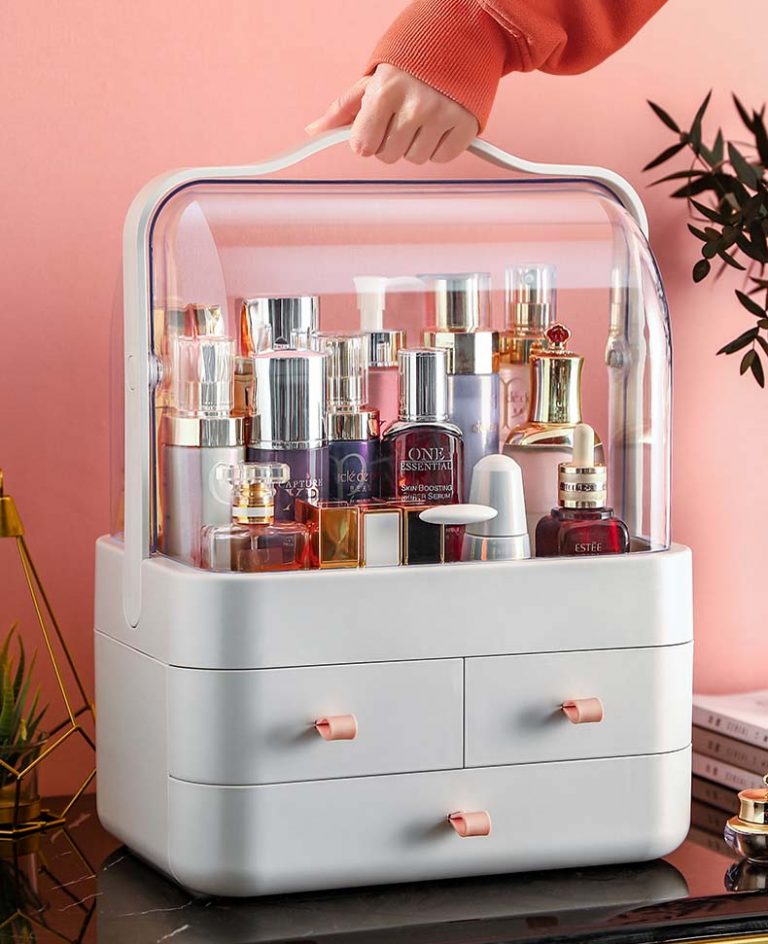 Cosmetic Display Unit ; Just One Mall 添一商场